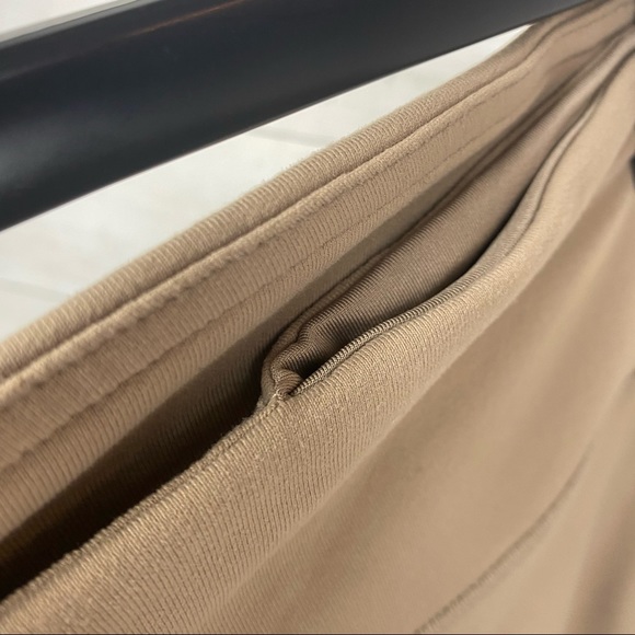 Alo Yoga Continuity Taupe Capri Mesh Leggings - Picture 6 of 8